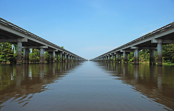 sepasang jalan layang kembar